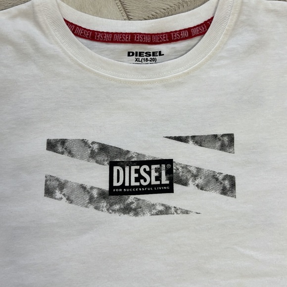 Diesel boys t-shirt - Picture 2 of 5